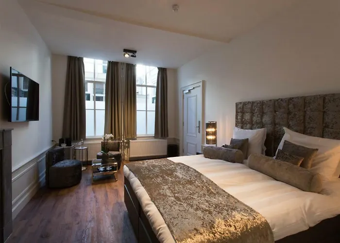 Boutique Hotel Steenhof Suites - Adults Only